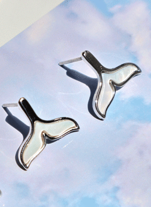 [무배](silver925침) 자개 돌핀 돌고래 귀걸이